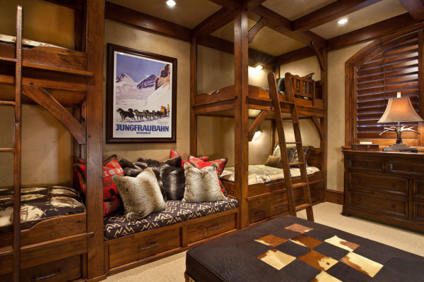 ontario-design-mountain-bunk-bedrooms
