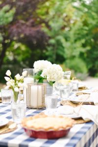 blue and white summer table